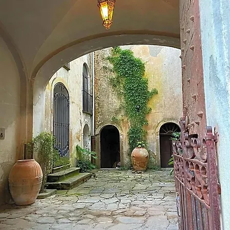 Palazzo Mazziotti Bed & Breakfast